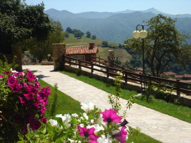 Viviendas Rurales Peña Sagra Cahecho Exterior foto